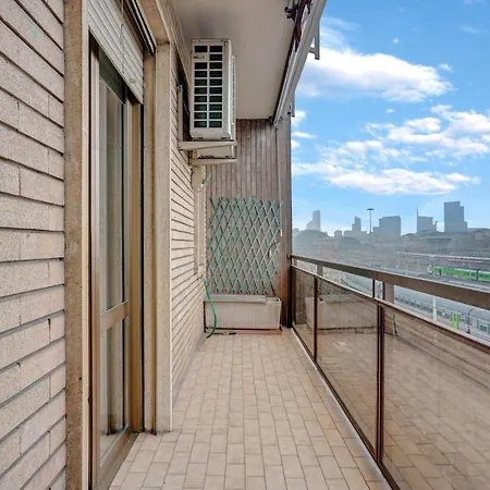 Cav9 - Large Apartment With Panoramic View --2